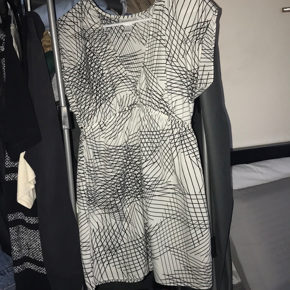 MOTHERHOOD MATERNITY DRESS